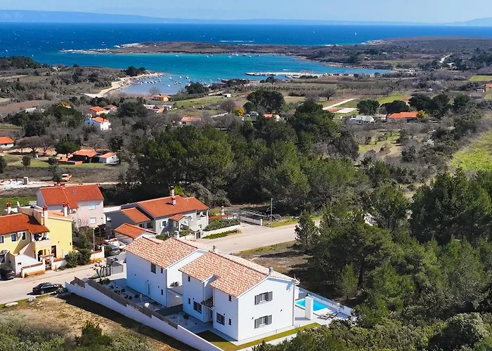 Oli A Villa
